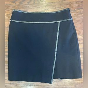 White House Black Market Skirt Size 4 Women’s Straight Pencil Mini